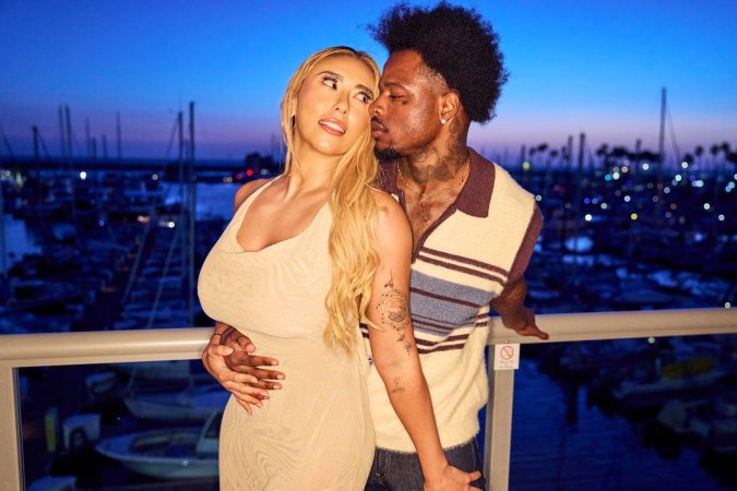 Celebrity surprises Cyber Doll with a steamy beachhookup with deepthroat and cum in mouth — CyberDoll & Damion Dayski #7